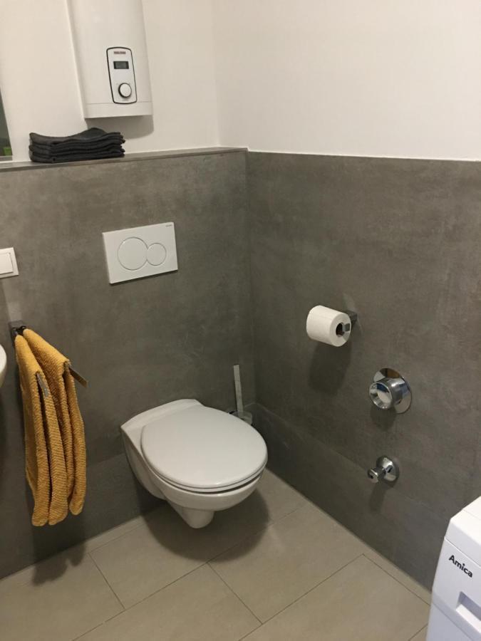 Ferienwohnung Kleine Auszeit 바트노이에나르아르바일러 외부 사진